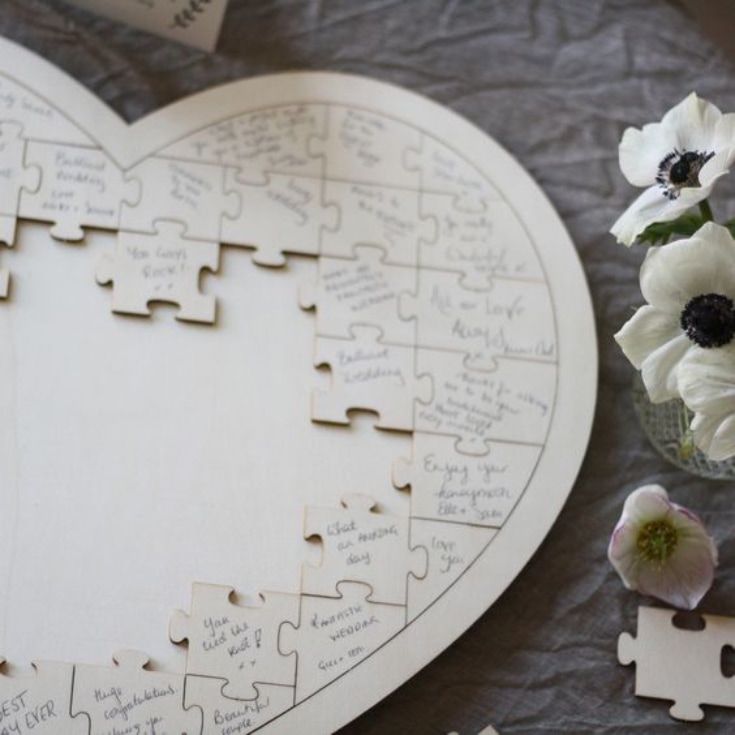 Wedding Jigsaw - guestbook idea
